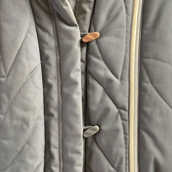 Dawn Puffer Jacket Vintage 90’s, Size 11/12, Gray and White , Winter Coat - Picture 6 of 12